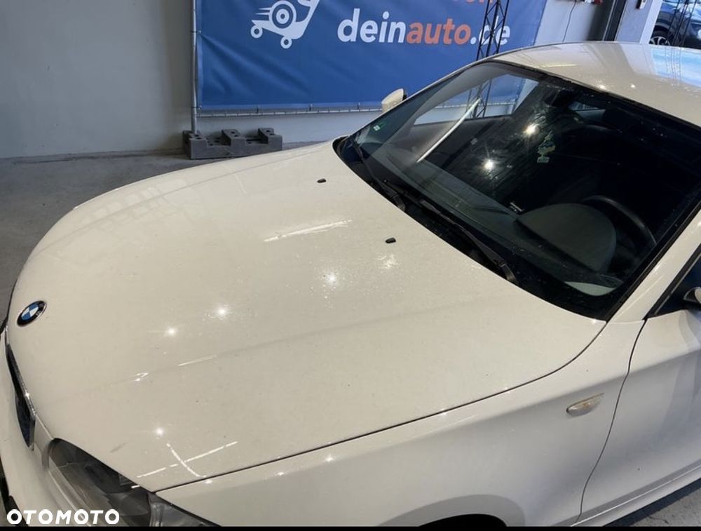 BMW Seria 1 116i - 17