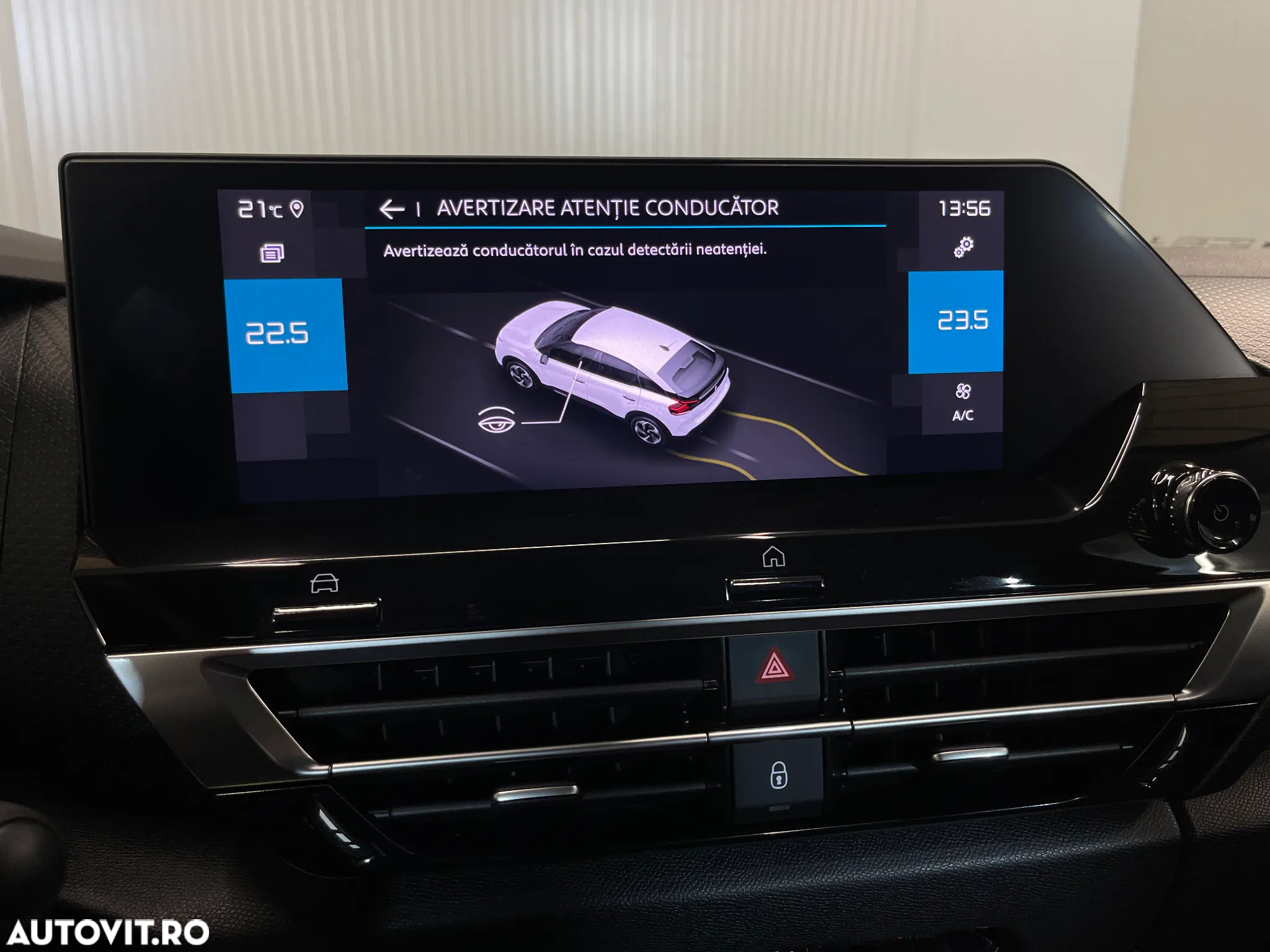 Citroën C4 1.5 BlueHDi S&S EAT8 Feel Pack - 22