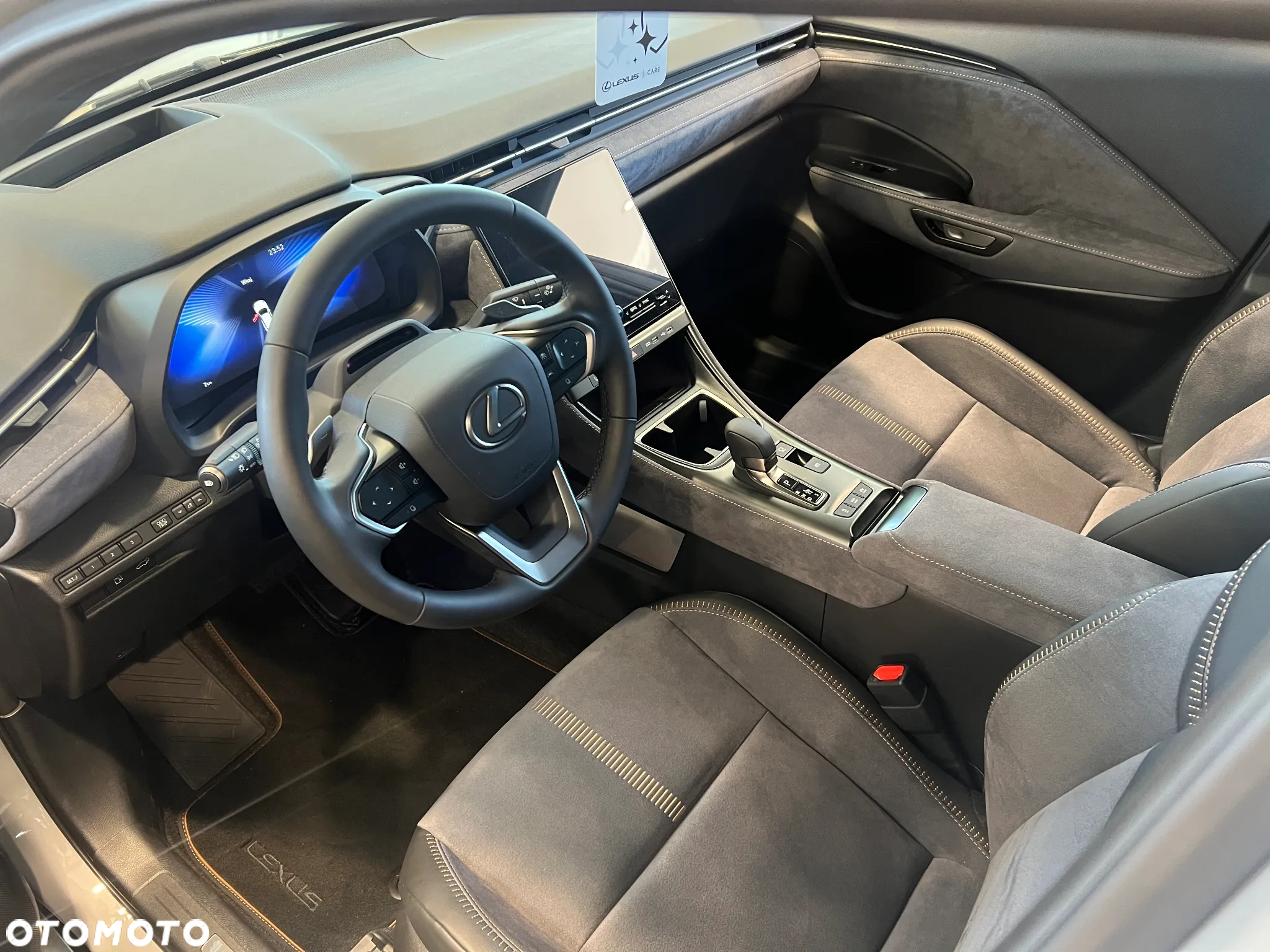 Lexus LBX 1.5 Hybrid Cool - 21