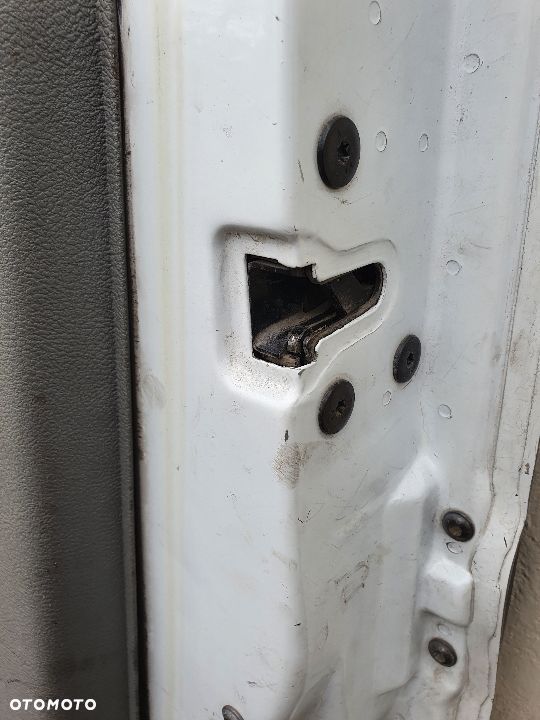 DRZWI PRAWE PASAŻERA MASTER MOVANO 98-10r. EU - 4