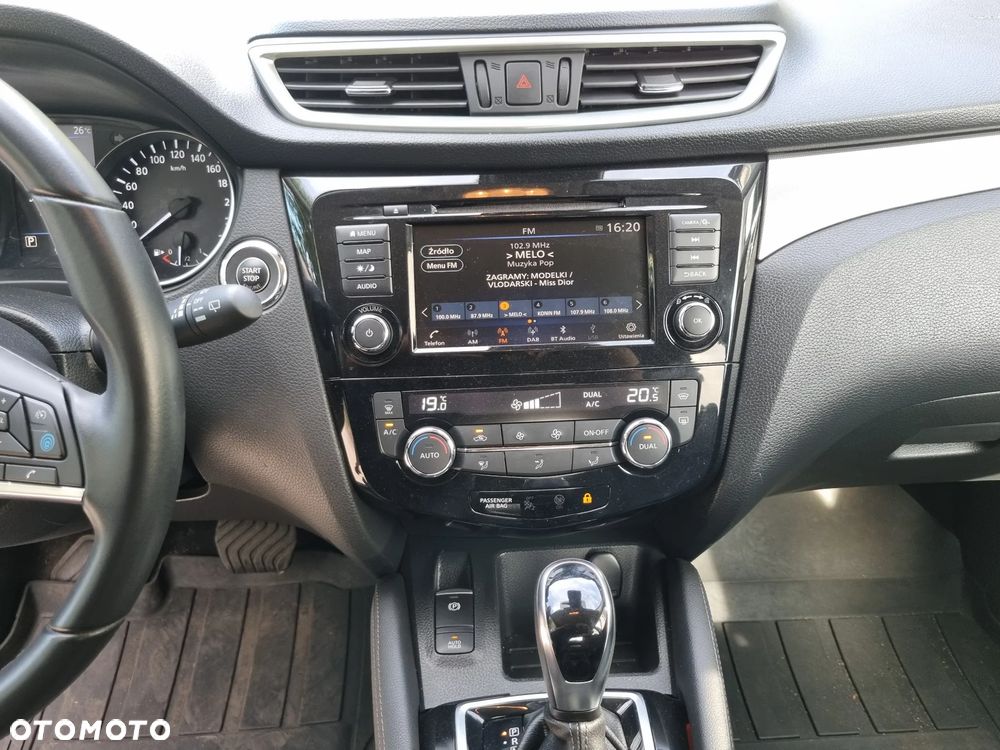 Nissan Qashqai 1.7 dCi 4x4 Tekna+ Xtronic - 13