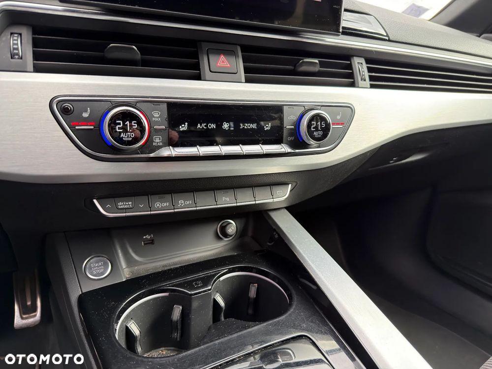 Audi A4 Avant 30 TDI S tronic S line - 26