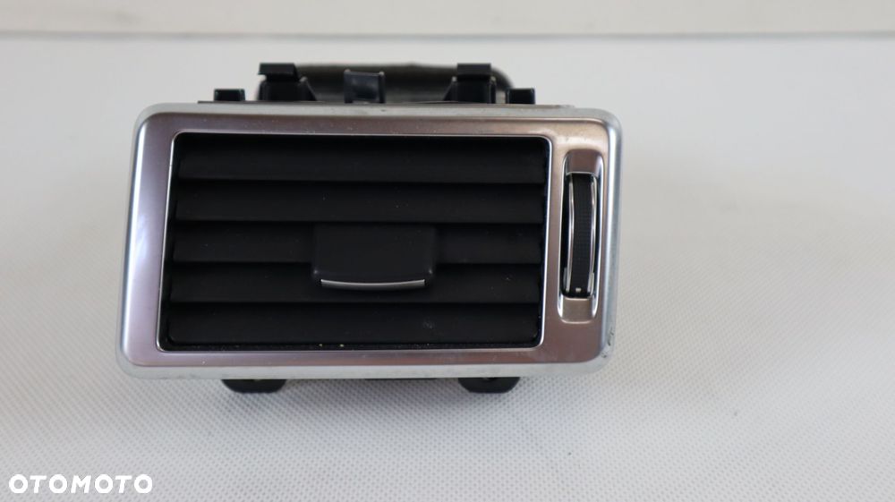 LAND ROVER DISCOVERY SPORT L550 KRATKA NAWIEWU PRAWA FK72-018B09-AD