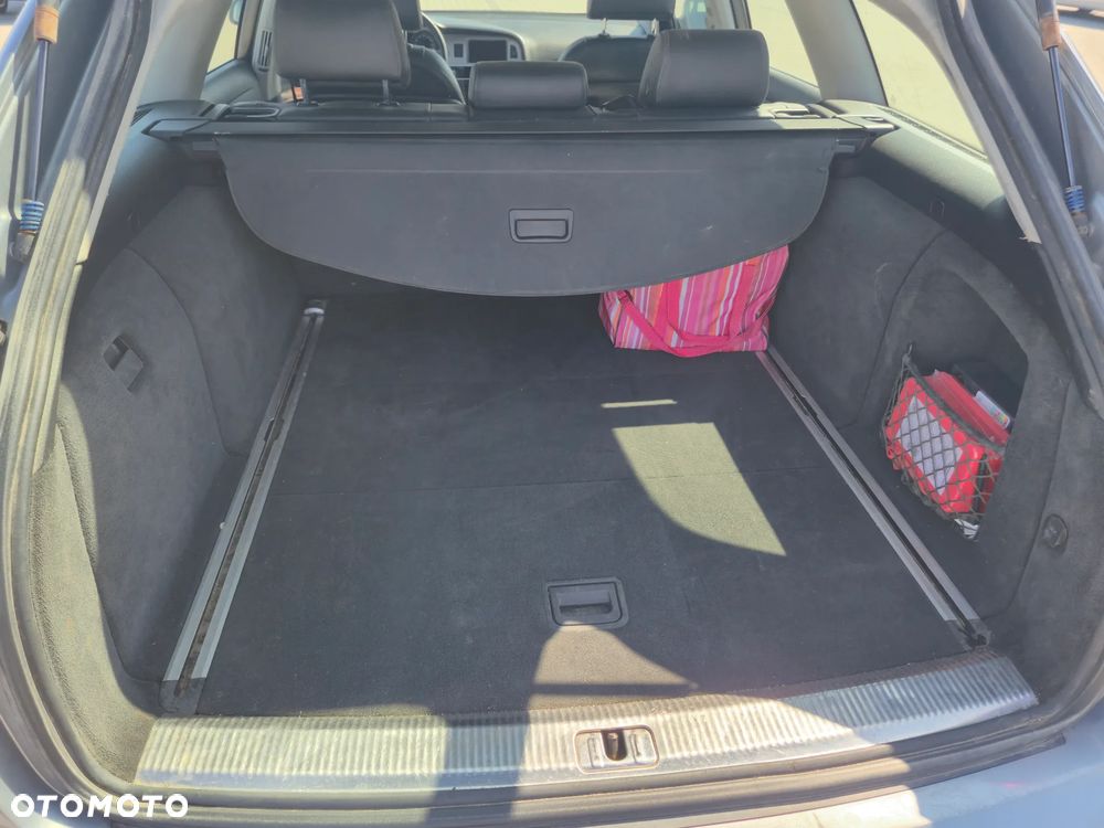 Audi A6 Avant - 13