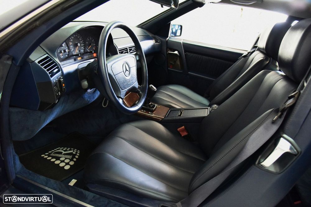 Mercedes-Benz SL 280 - 26
