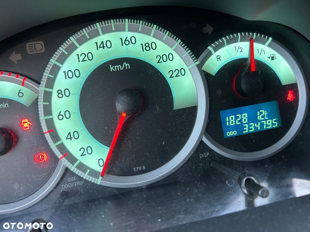 Toyota Corolla Verso 2.0 D-4D Prestige 7os - 4