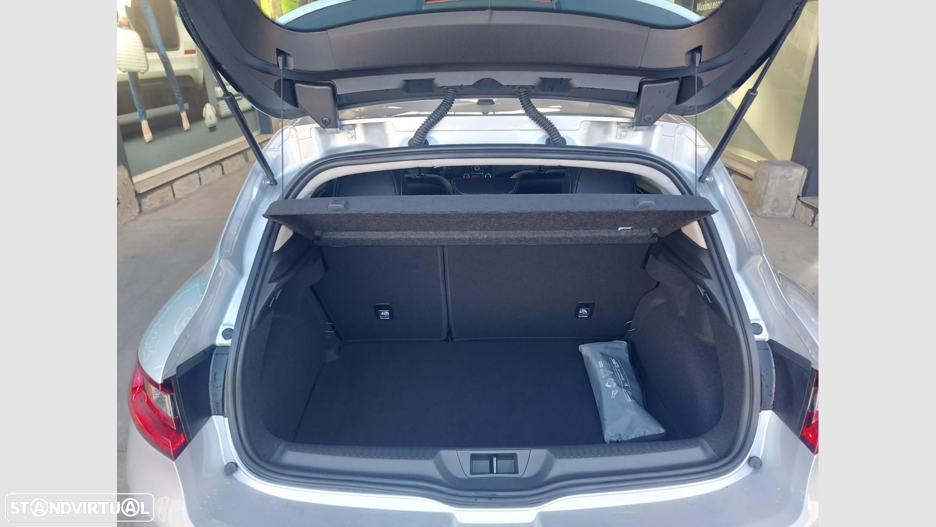 Renault Mégane 1.5 dCi Intens - 22