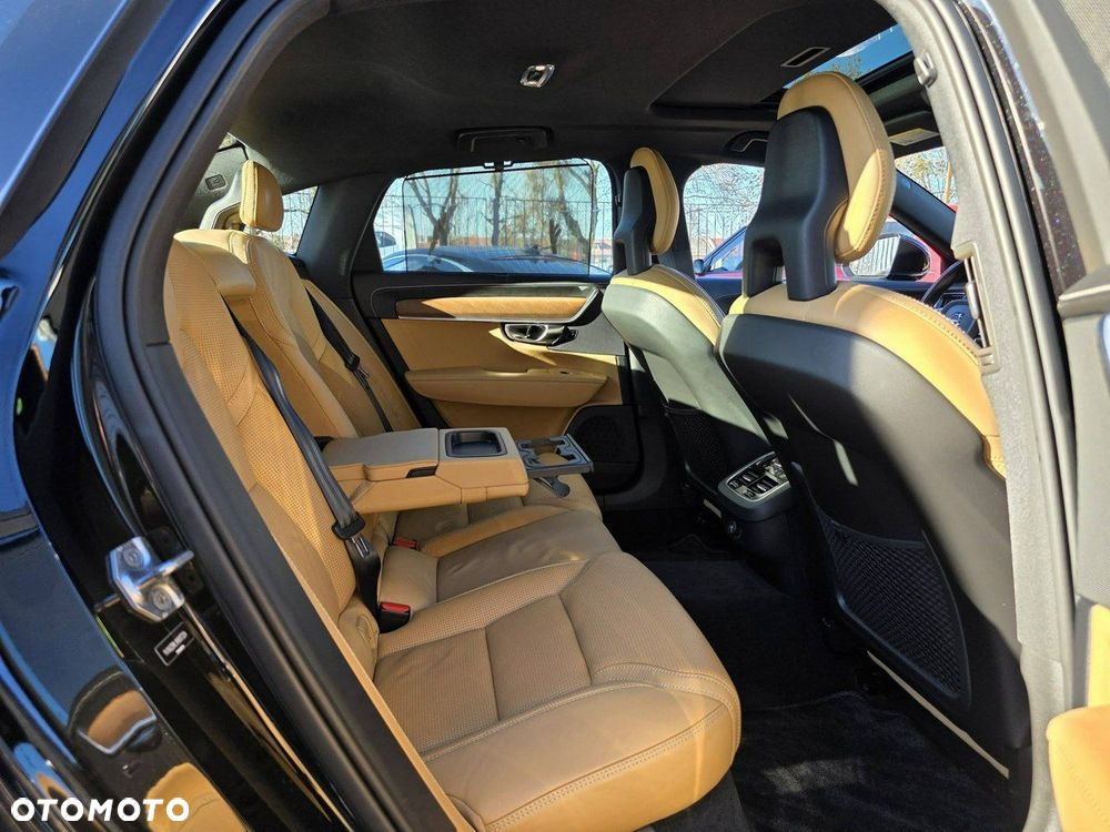 Volvo S90 T6 AWD Inscription - 33