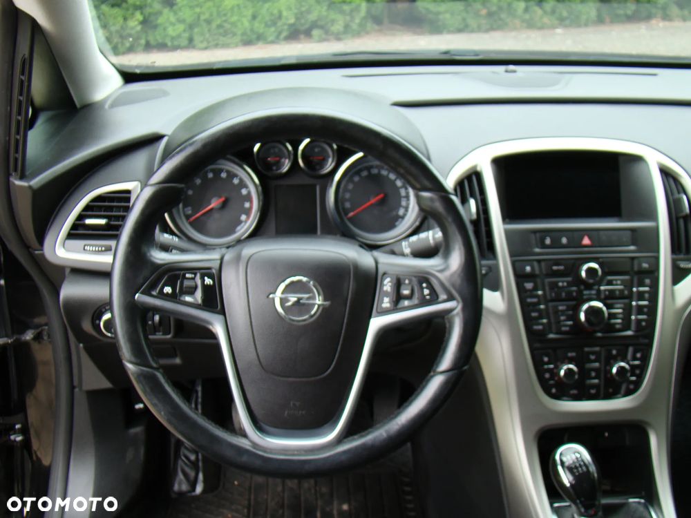 Opel Astra 1.4 Turbo - 19