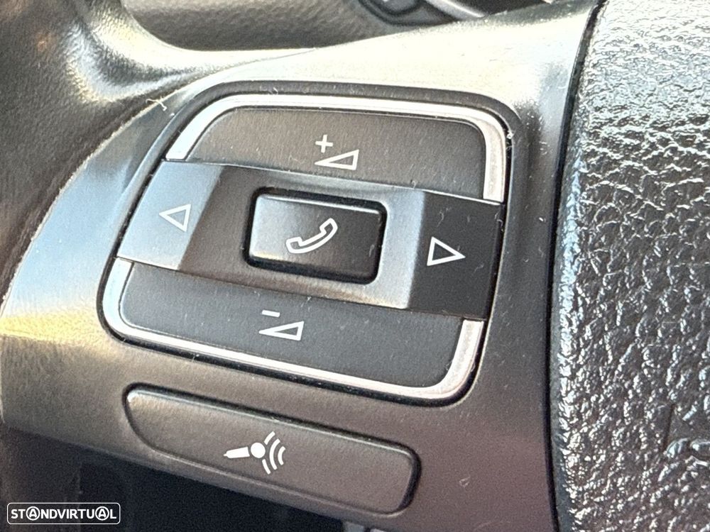 VW Golf Variant 1.6 TDi Best Edition Bluetooth - 11