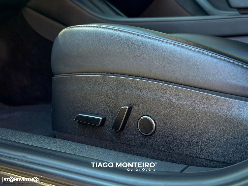 Tesla Model 3 Long Range AWD Dual Motor - 52
