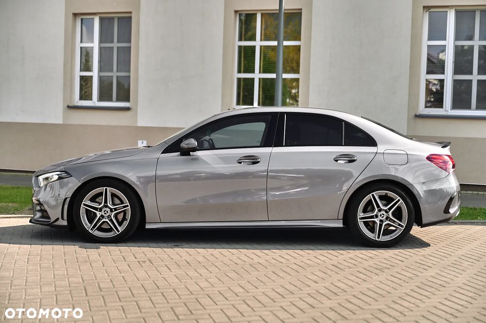 Mercedes-Benz Klasa A 220 d AMG Line 8G-DCT - 8