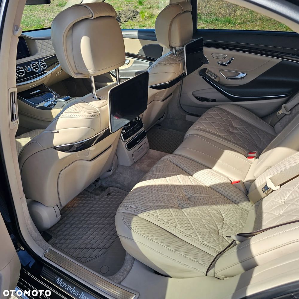 Mercedes-Benz Klasa S 560 4-Matic L 9G-TRONIC - 23