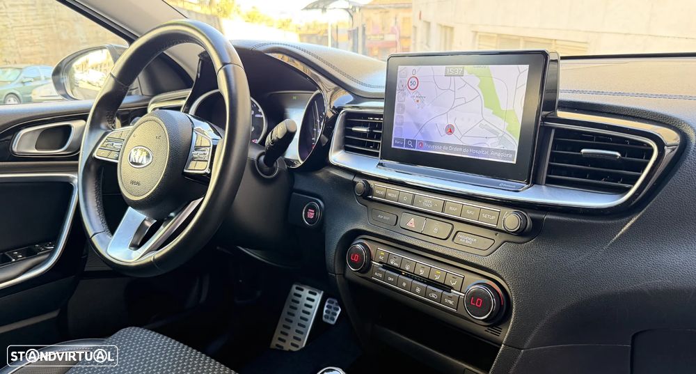 Kia Ceed SW 1.0 T-GDi TX+SRF - 20