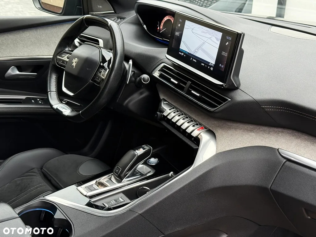 Peugeot 5008 1.5 BlueHDi GT S&S EAT8 - 36