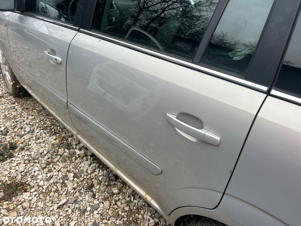 KL Drzwi Lewy Prawy Przód Tył Maska Zderzak Klapa Opel Zafira B 05- Z167 - 11