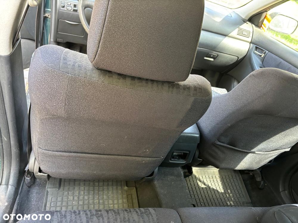 Toyota Corolla 1.4 VVT-i Base - 10