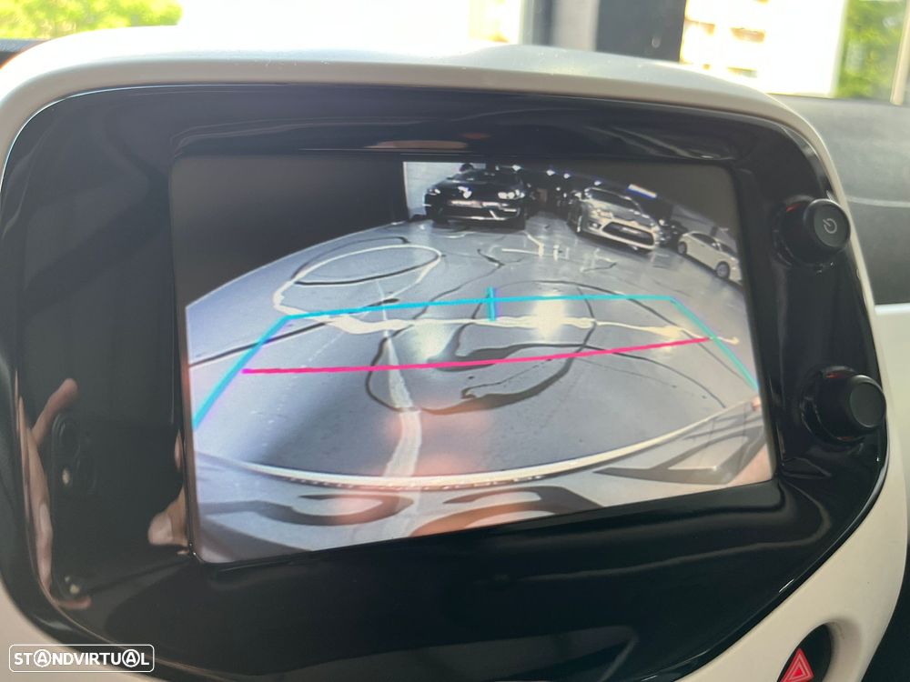 Peugeot 108 1.2 PureTech Top! Roland Garros - 15