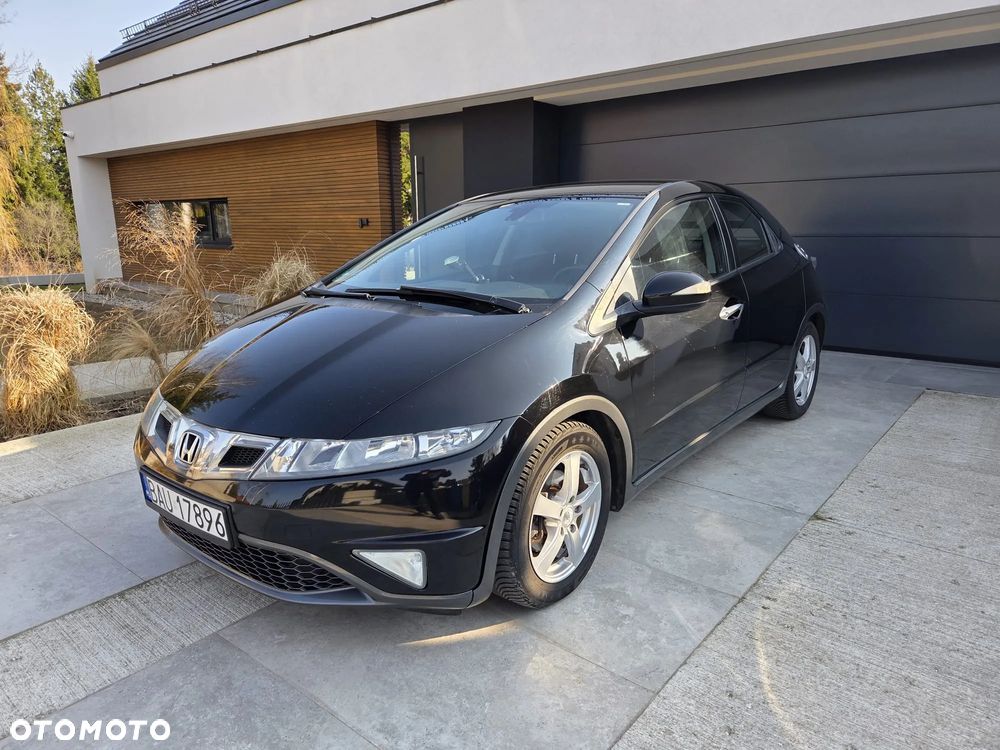 Honda Civic 1.8 Comfort - 1
