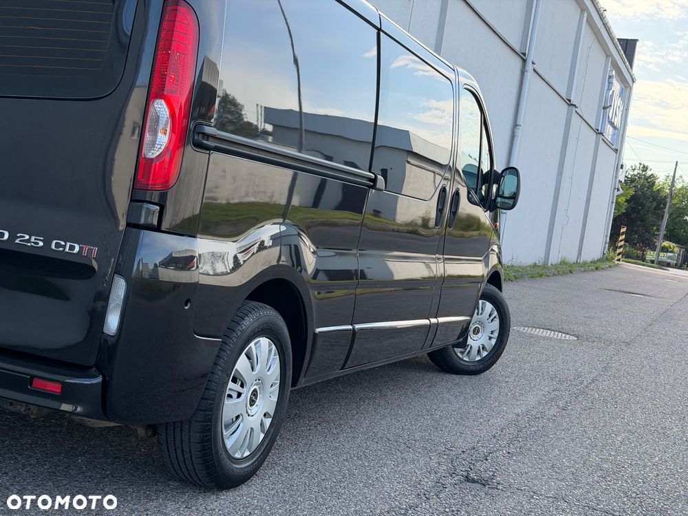 Opel Vivaro L2H1 2.9t - 38