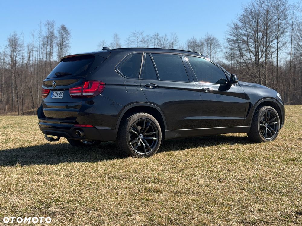 BMW X5 xDrive25d Sport-Aut - 4