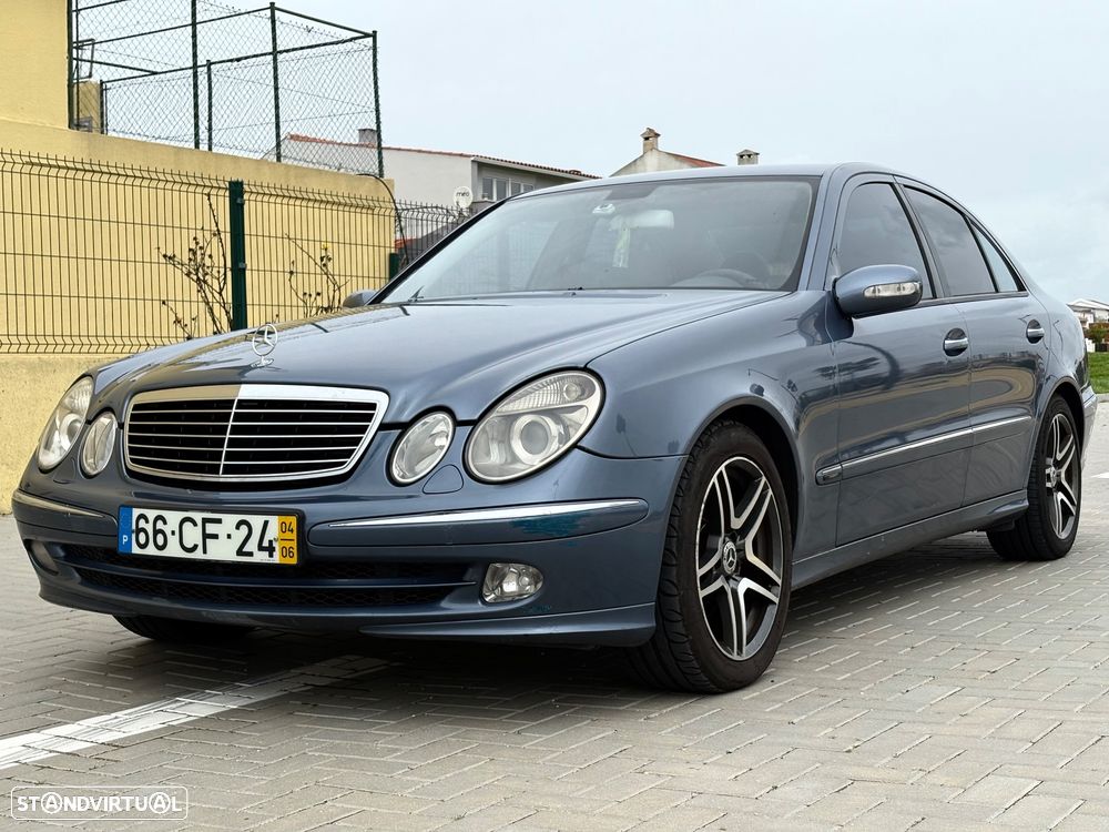 Mercedes-Benz E 220 CDI Auto Avantgarde - 1