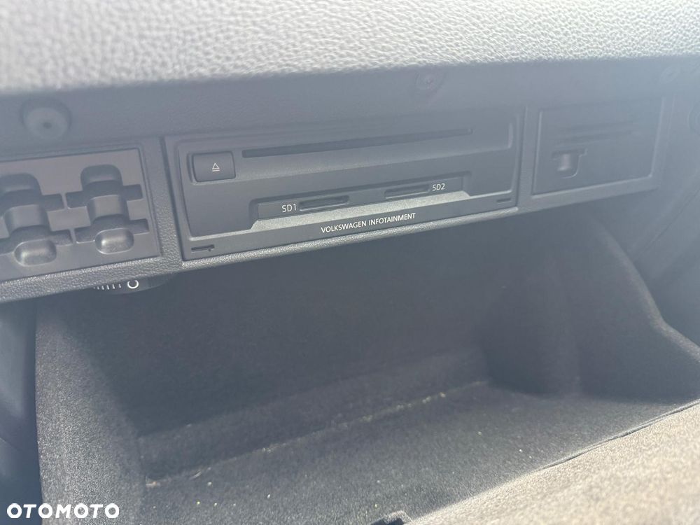 Volkswagen Golf 1.6 TDI DPF BlueMotion Technology DSG Comfortline - 11