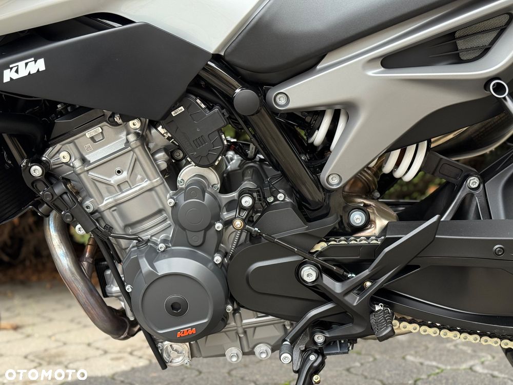 KTM Duke - 34