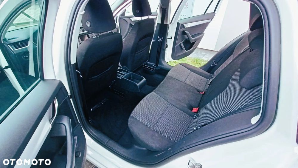 Skoda Octavia 1.6 TDI 4x4 Ambition - 8