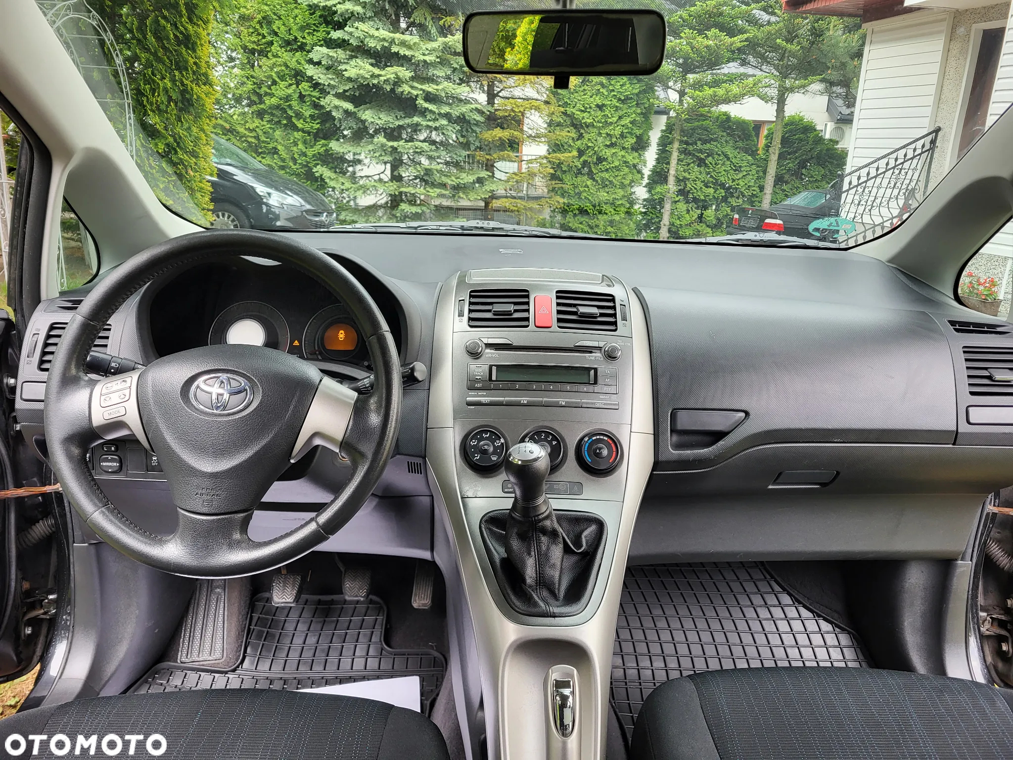 Toyota Auris 1.6 VVT-i Sol - 10
