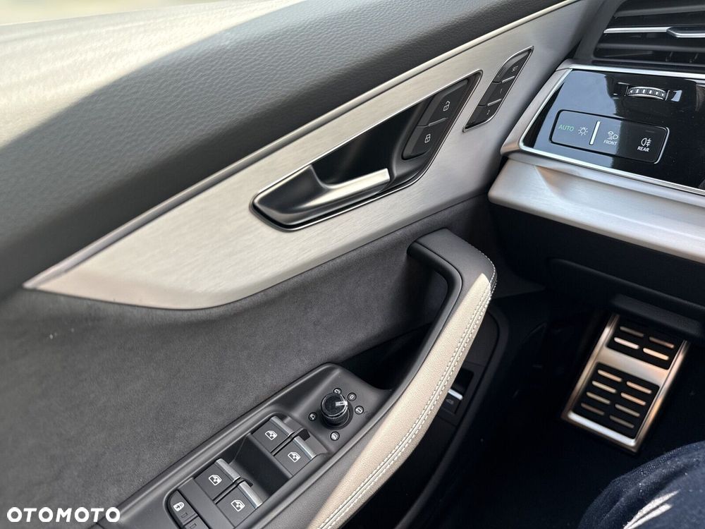 Audi Q8 - 13