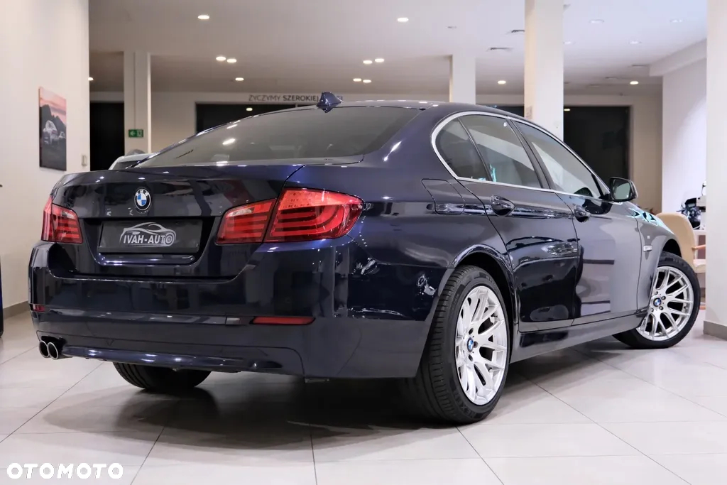 BMW Seria 5 520d - 14