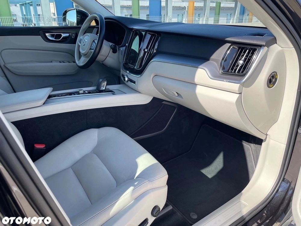 Volvo XC 60 2020