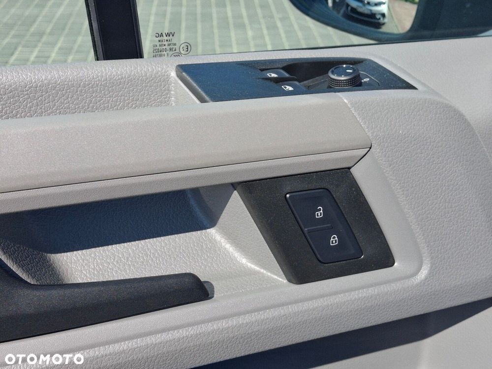 Volkswagen Crafter - 17
