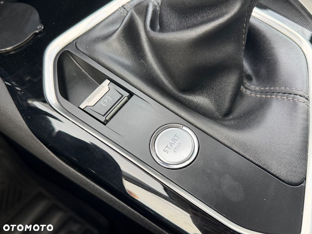 Peugeot 5008 2.0 HDi Allure 7os - 36