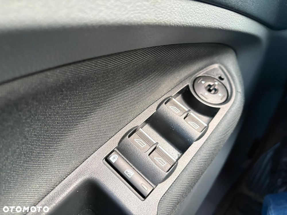 Ford Grand C-MAX 2.0 TDCi Titanium - 16