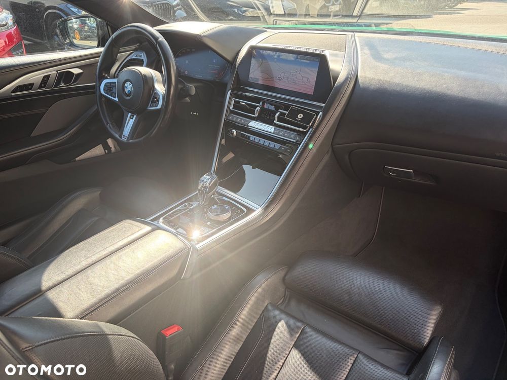BMW Seria 8 - 20