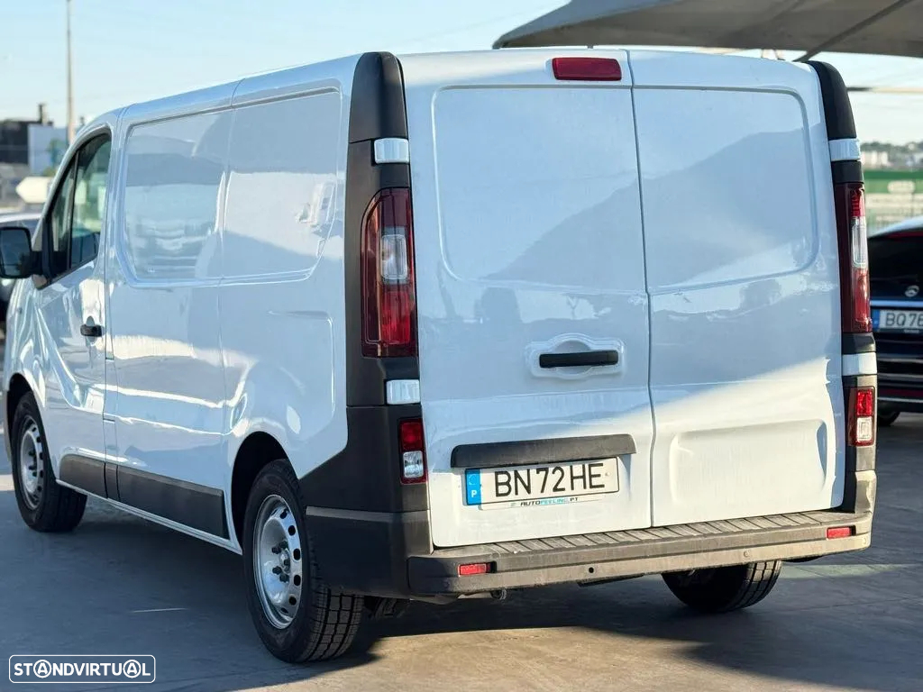 Renault trafic - 4