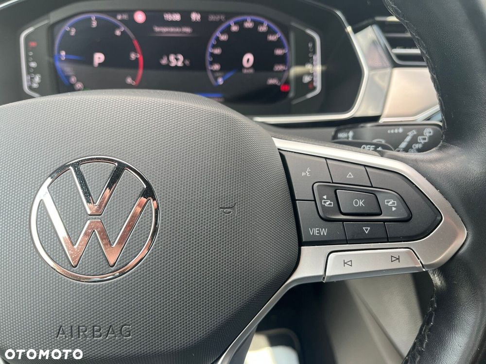 Volkswagen Passat Variant - 22