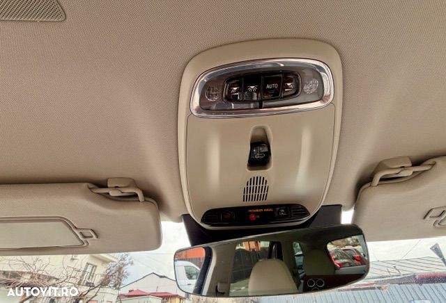 Volvo XC 90 - 28