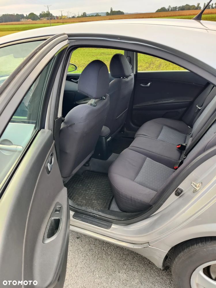 Nissan Primera - 9