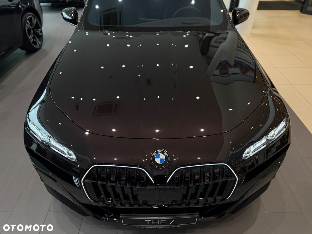 BMW Seria 7 740d xDrive mHEV sport - 10