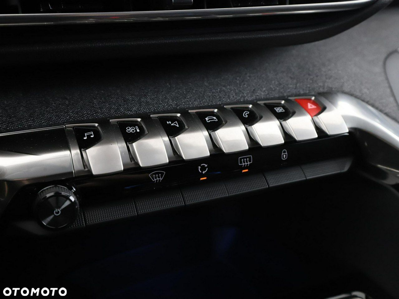 Peugeot 3008 PureTech 130 Stop & Start GPF EAT8 Allure Pack - 29