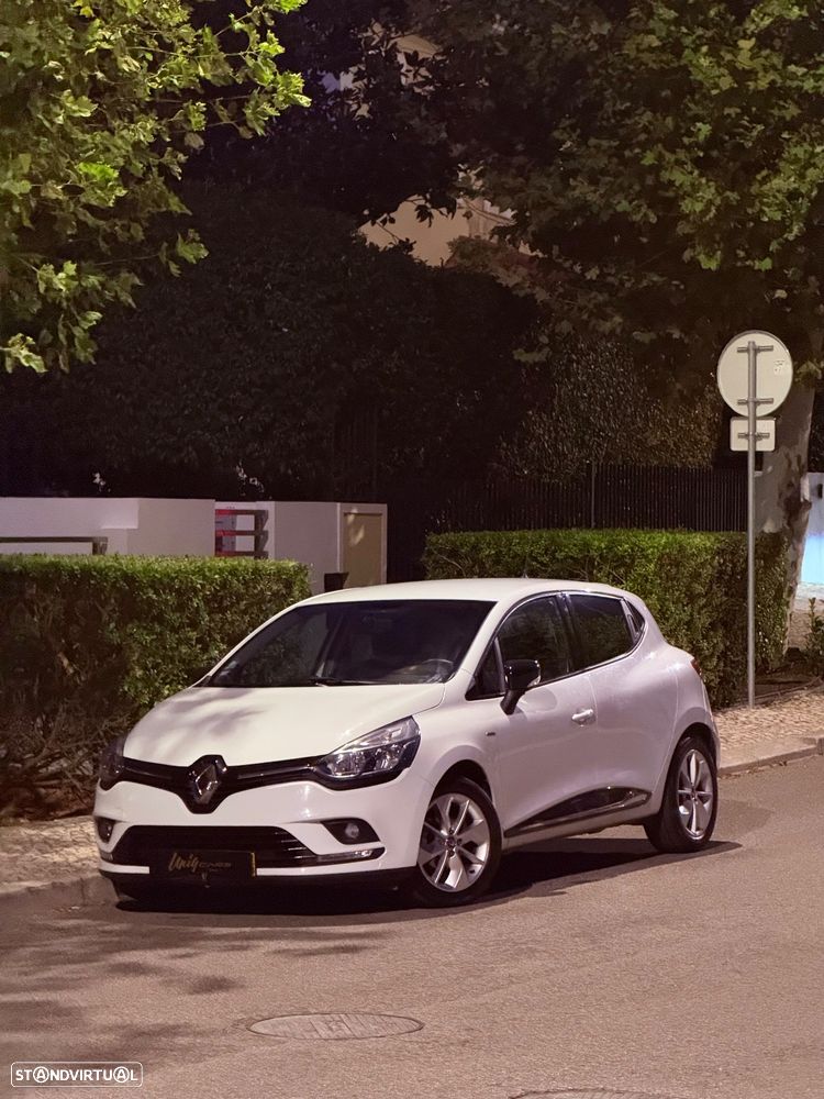 Renault Clio - 9