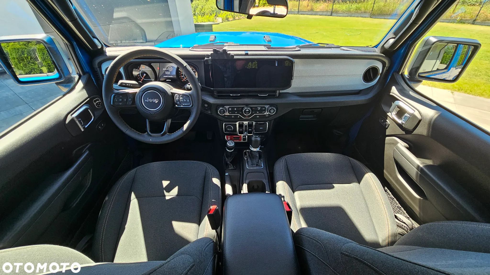 Jeep Wrangler - 16