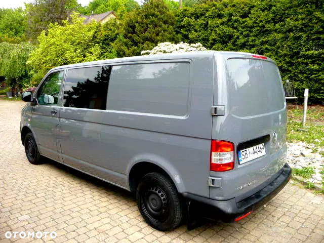 Volkswagen Transporter - 11