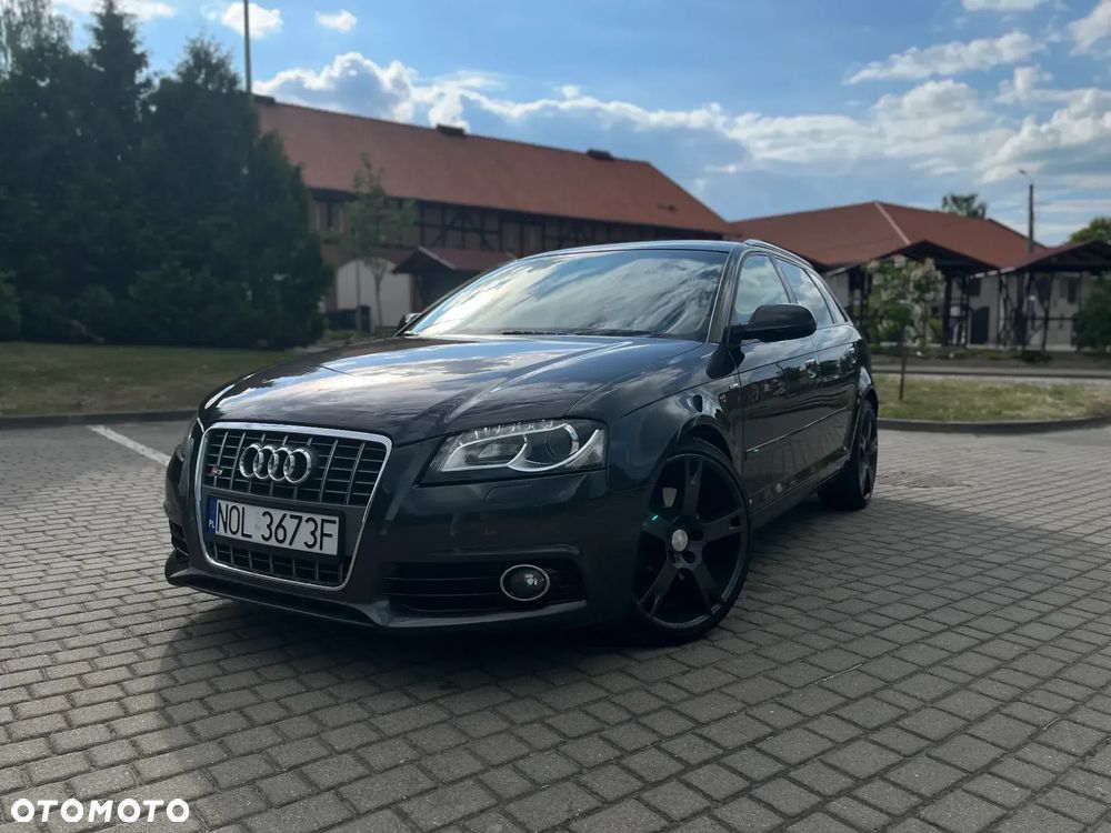 Audi A3 Sportback 2.0 TDI DPF quattro S line Sportpaket plus - 1