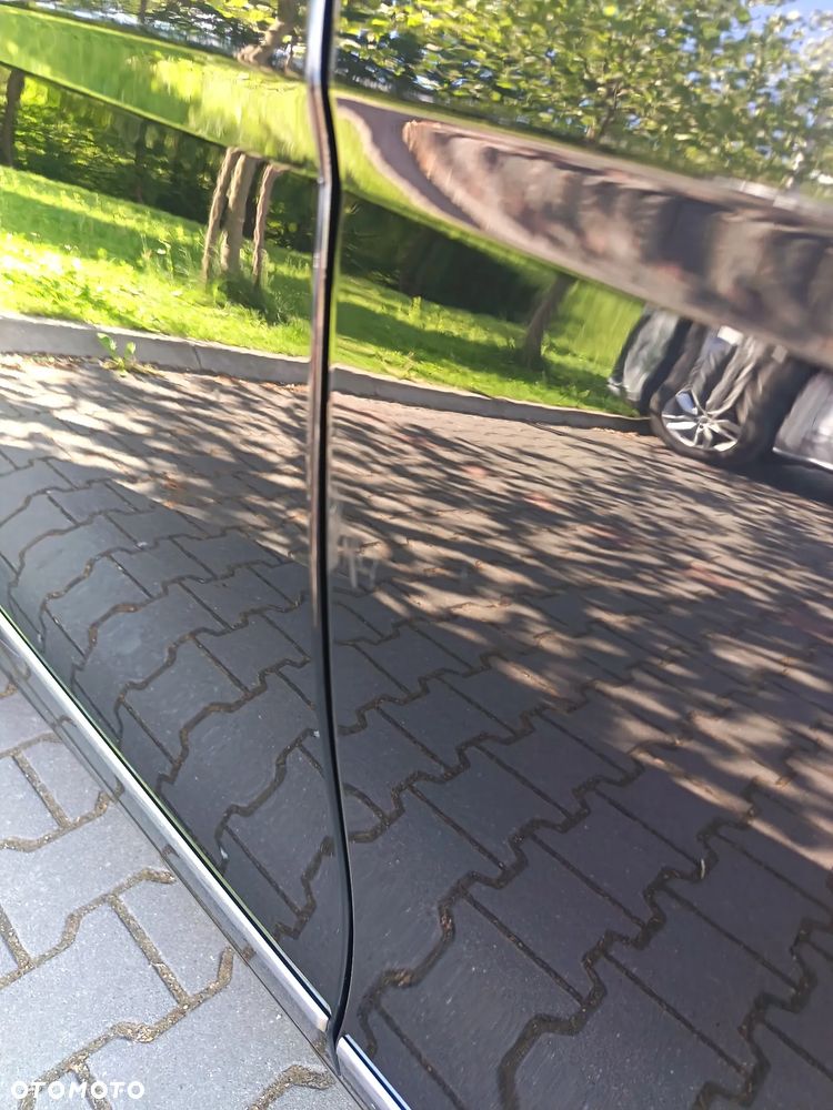 Mercedes-Benz Klasa C 180 CGI BlueEff Avantgarde - 17