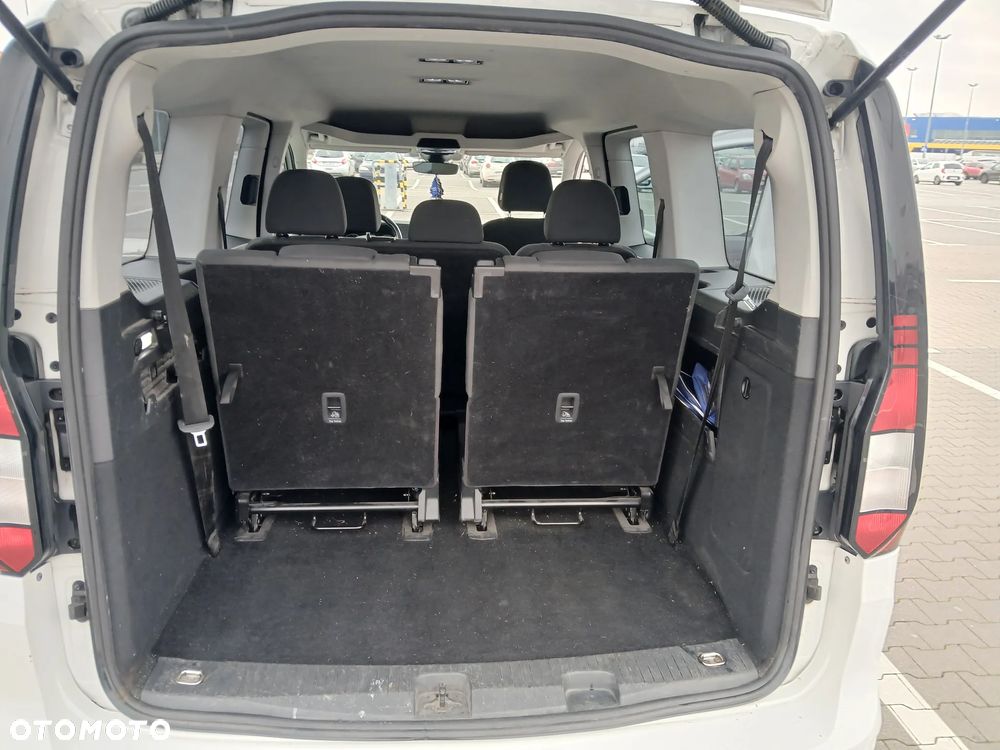 Volkswagen Caddy - 13