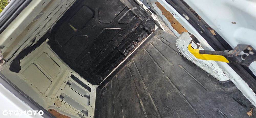 Ford TRANSIT CUSTOM - 6